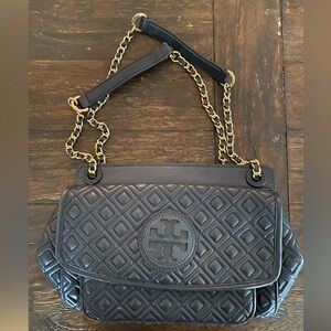 Tory Burch Black Quilted Shoulder Bag with Gold Chain
